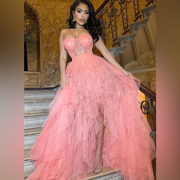 Fashion Nova Making A Scene Maxi Dress - Coral - Picture 1 of 5